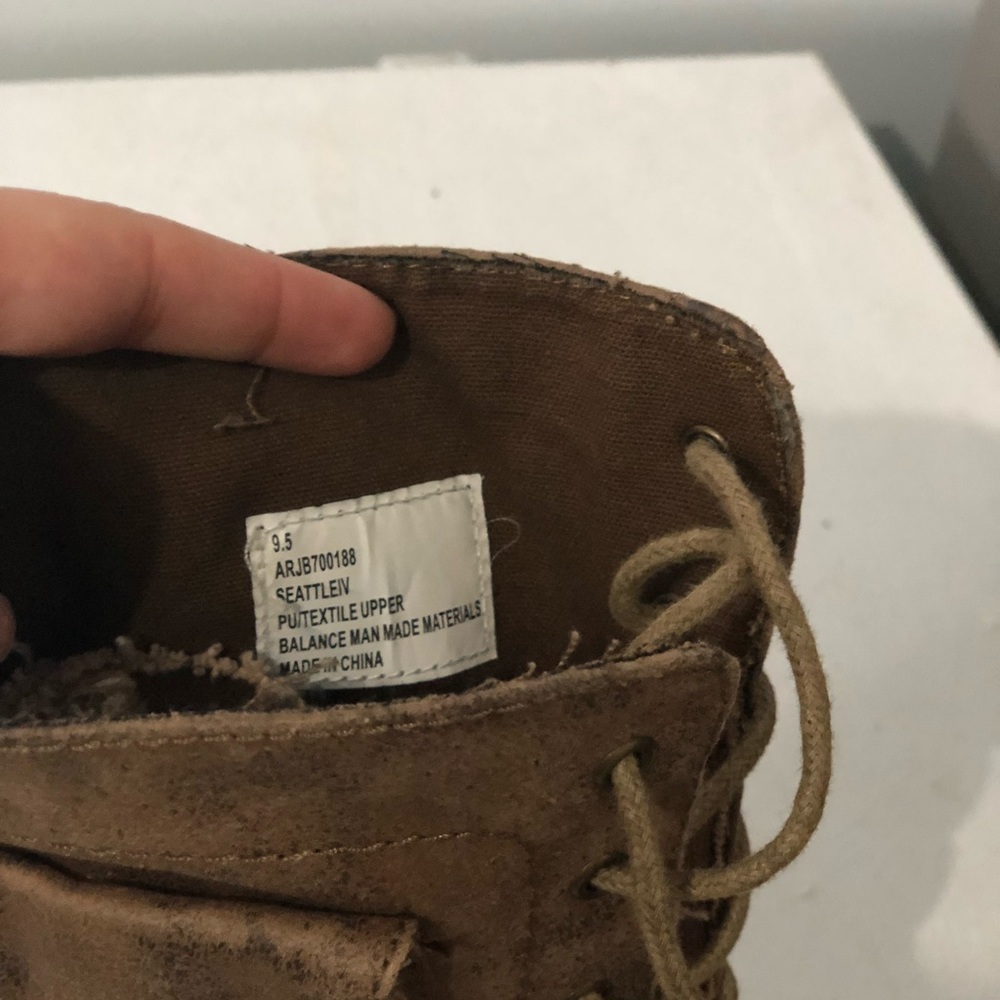 Boots - Picture 3 of 3